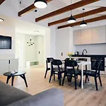 Malinska Green Apartments شقة *
