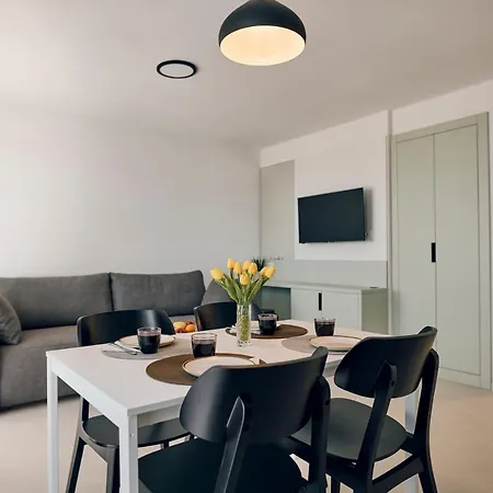 公寓 Malinska Green Apartments 马林斯卡